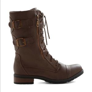 Zip up Fall boots
